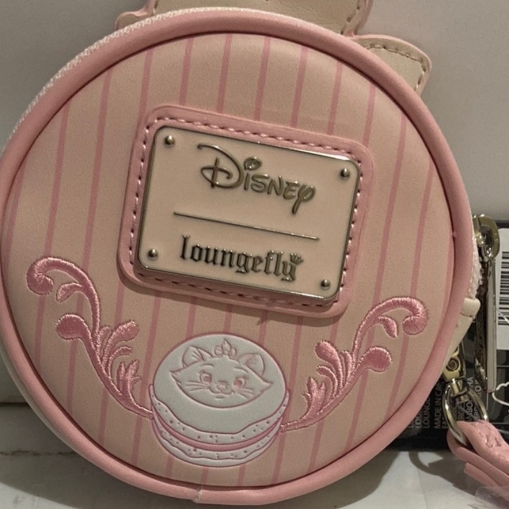 Loungefly Marie with Macaron Coin Purse - Picture 3 of 3